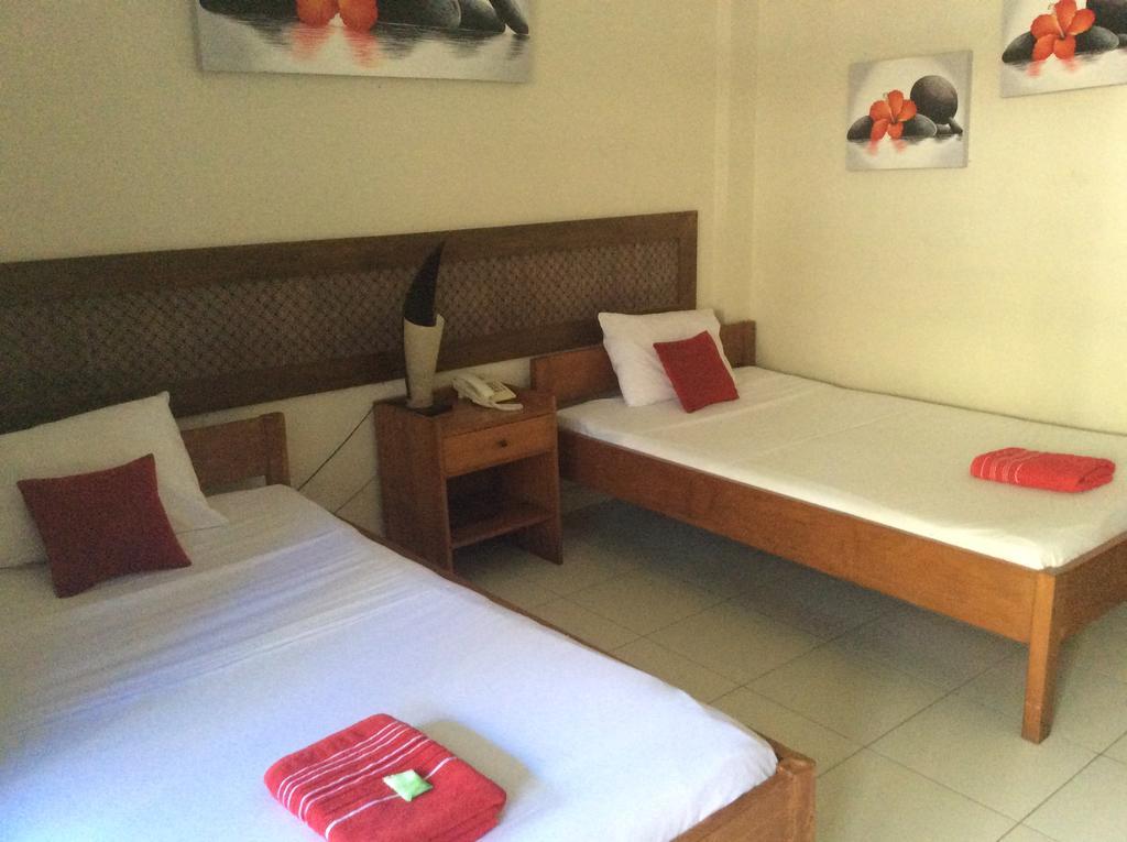 Secret Garden Inn Kuta Lombok Eksteriør billede