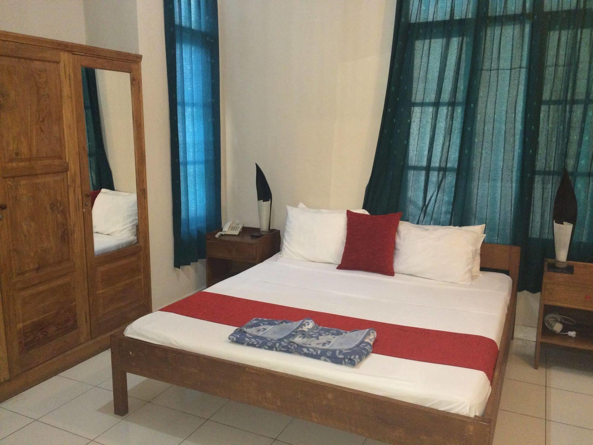 Secret Garden Inn Kuta Lombok Eksteriør billede